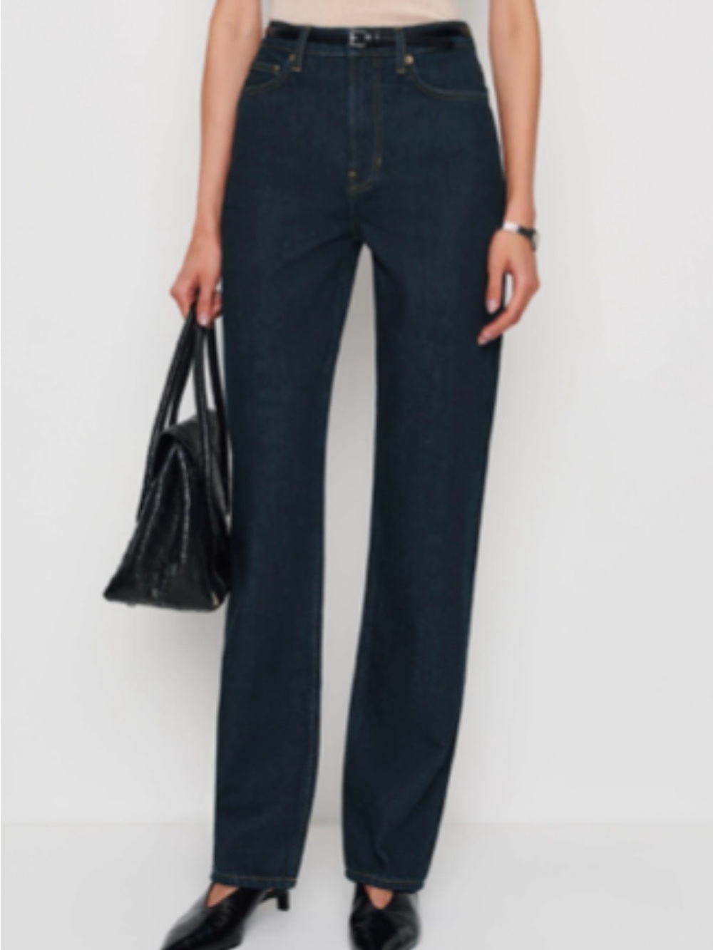 Harriet High Rise Relaxed Straight Jeans color:
Ondine